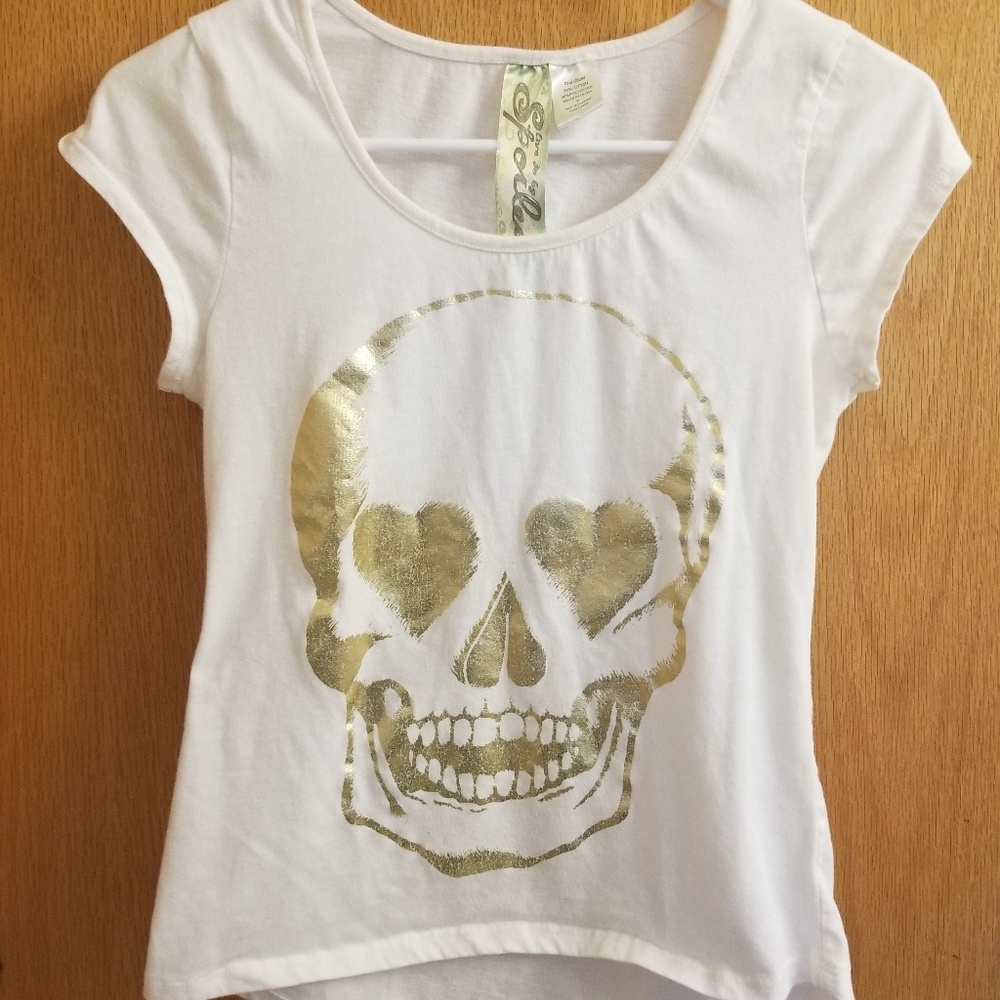 Skull shirt
